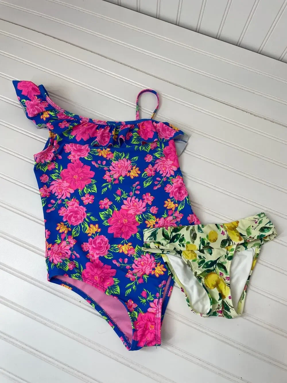 Catherine Malandrino Floral One Shoulder Bathing suit & Pilyq Bottom Set 7-8 yo